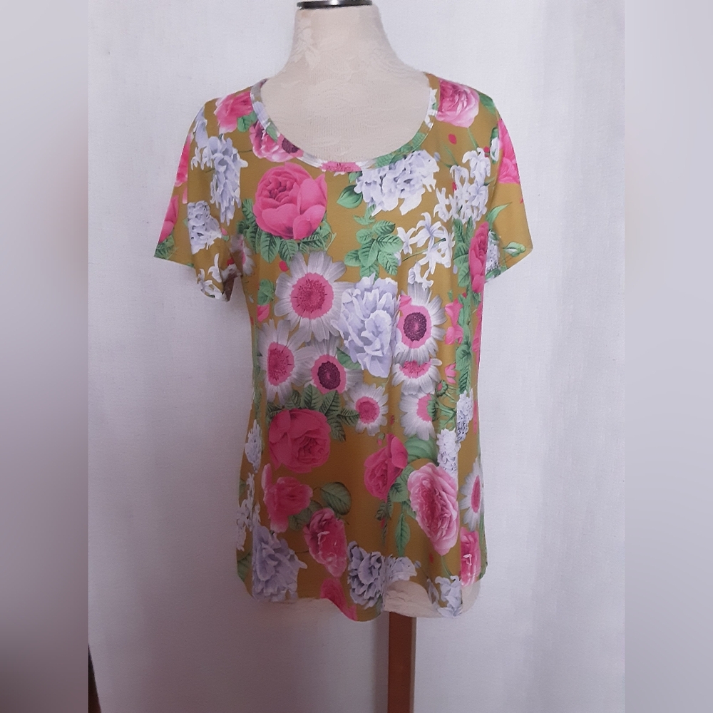 " Lularoe" Top